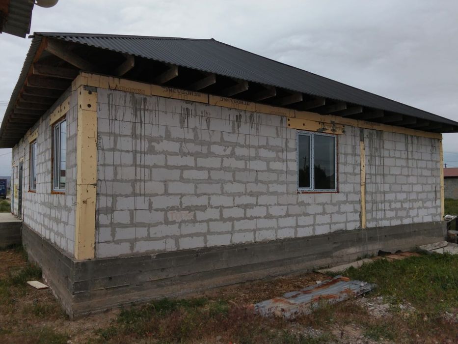 Уй сатылады тез Арада Сауда бар Ынтымак Акан сери 21