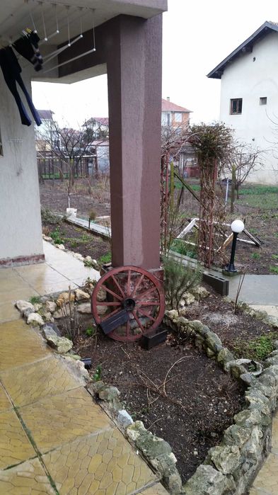 Сграда в с.тънково
