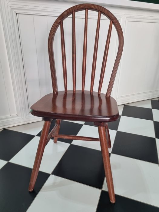 Стулья из массива дерева