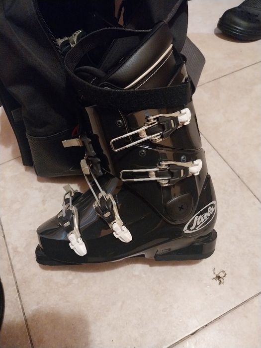 Ски обувки rossignol