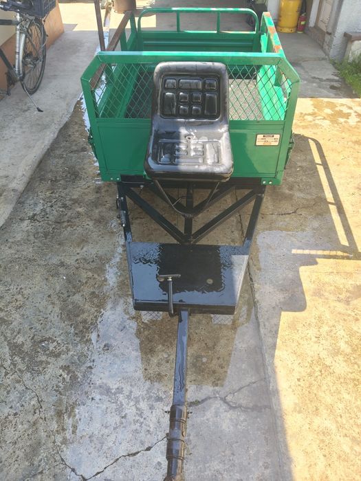 Remorca motocultor basculabila