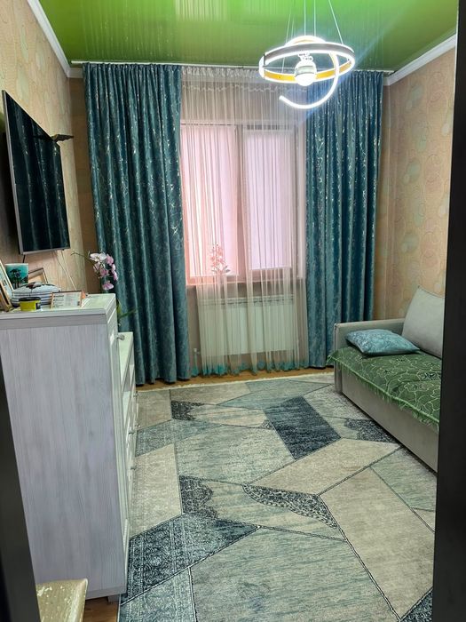 Үлкен жер үй сатылады