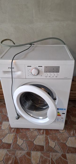 Neo пералня 5кг.