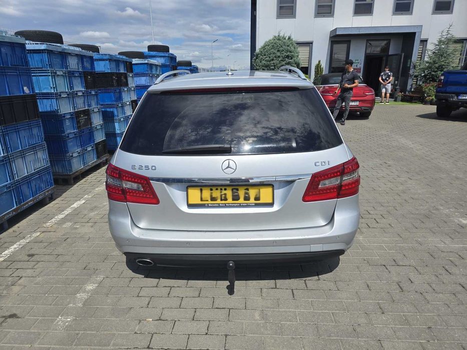 Dezmembrari dezmembrez Mercedes E-Class S212 2.2 cdi cod motor OM651924