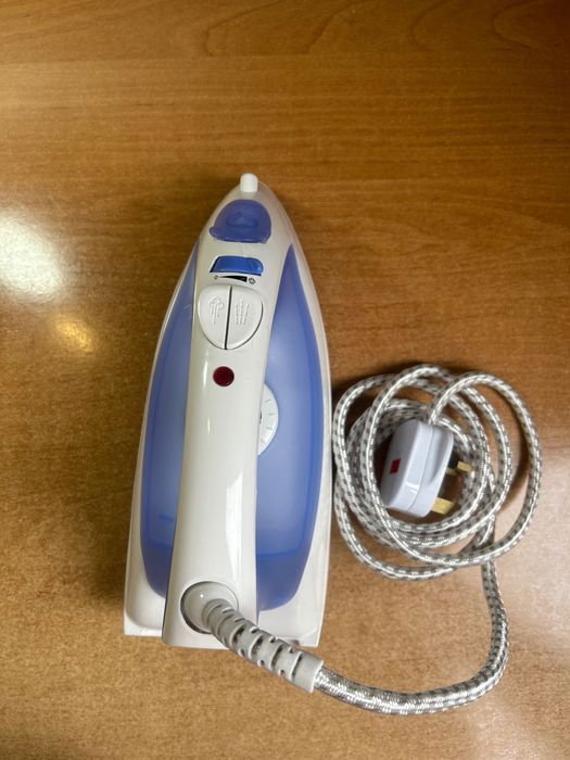 Продам       утюг