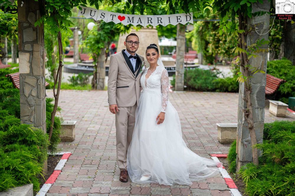 Fotograf Cameraman Servicii Foto Video Nunta Botez Pitesti Arges