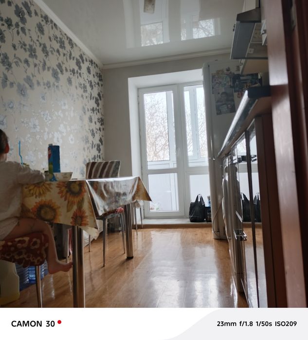 Продам квартиру 3х комнатную