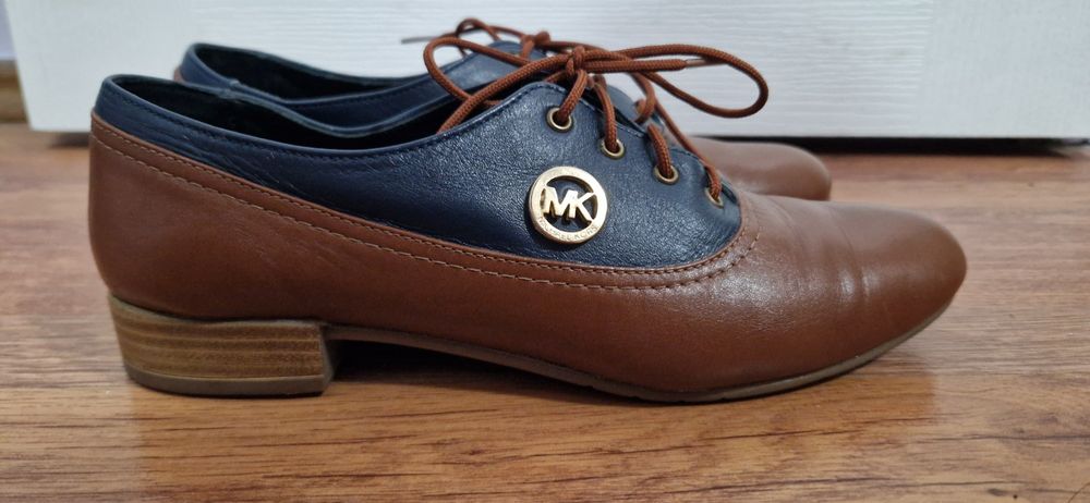 Pantofi făcuți la comanda nr 37