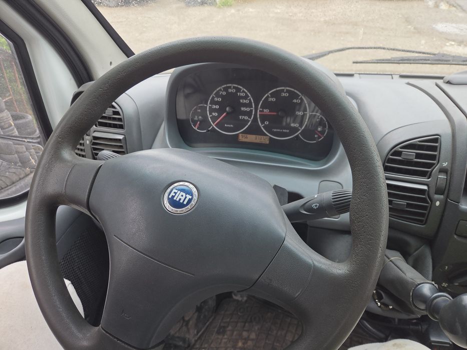 Vând autoplatforma Fiat Ducato 2.3 Diesel