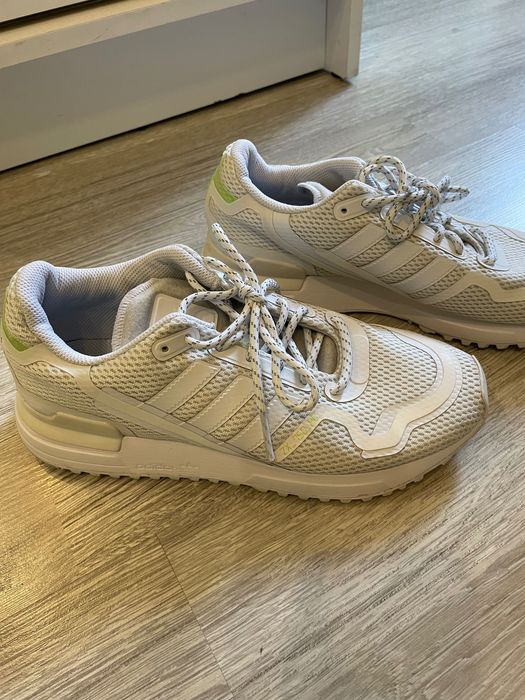 Д маратонки Adidas- ZX-750-HD