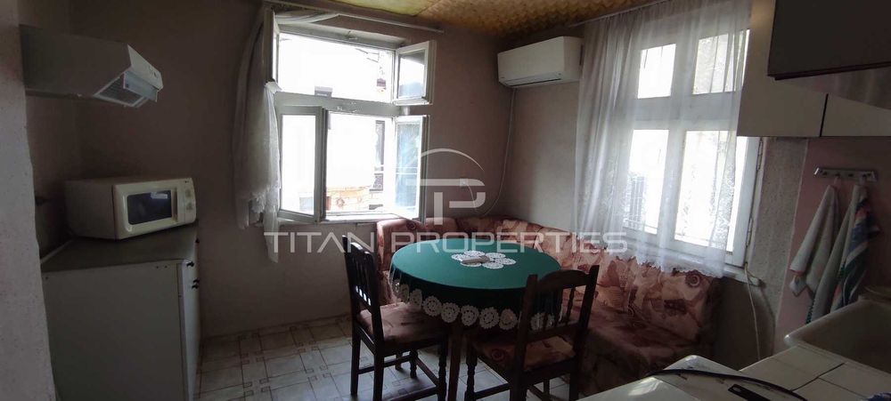 Продава се Къща в Пловдив, Център - 64 кв.м за 3282 €/кв.м - Снимка #3