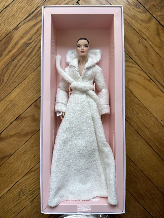 Кукла Integrity Toys. Au Chocolat. Veronique Perrin (лысая).