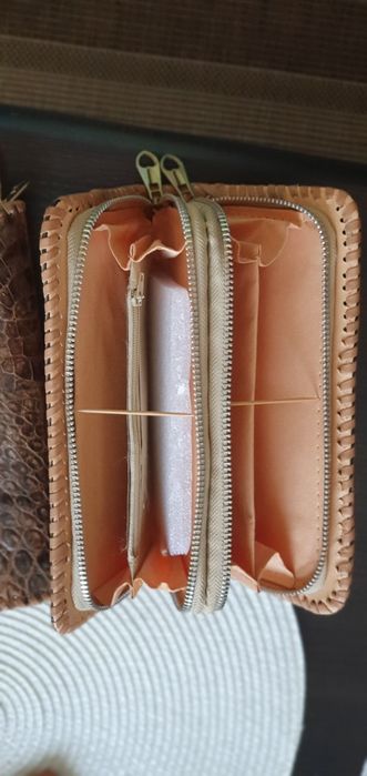 Клатчи ,привезенные из Африки