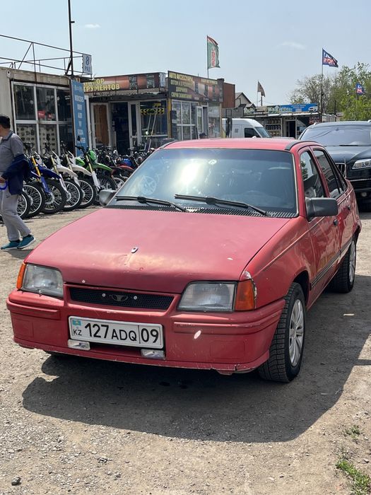 Продам машину!!! Чтобы узнать подробнее звоните!!!