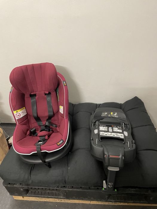 BeSafe IZI Modular X1 i-size /до 4 г./ + изофикс базя IZI Modular