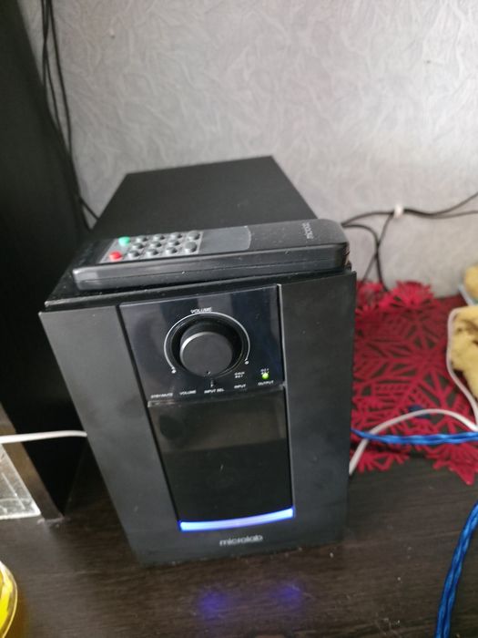 Продам самбуфер с калонками