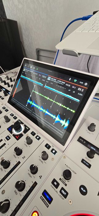 Denon dj prime 4 plus