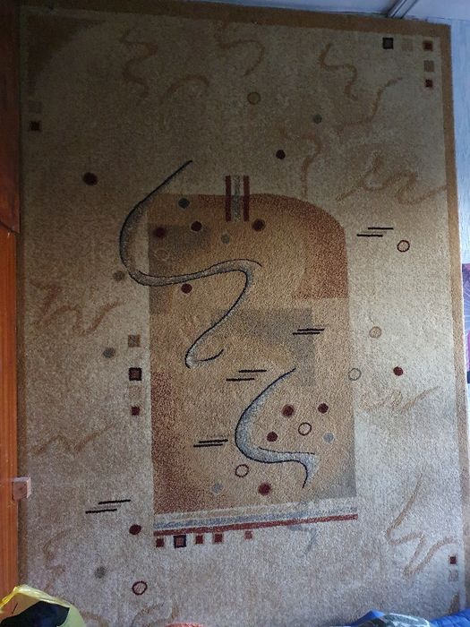 Ковёр 150×220см в отличном состоянии