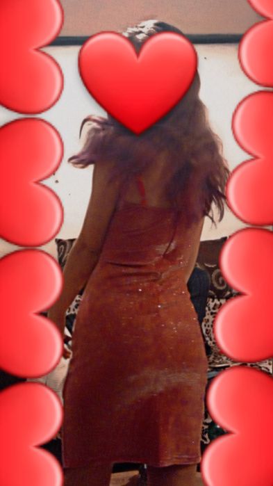 Rochiei,pentru nunți,zile de naștere tot soiul de evenimente!