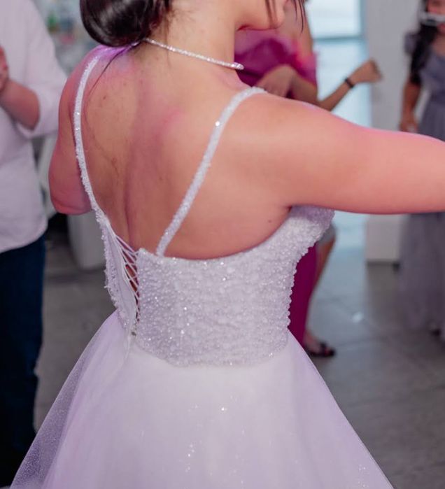 Булчинска рокля