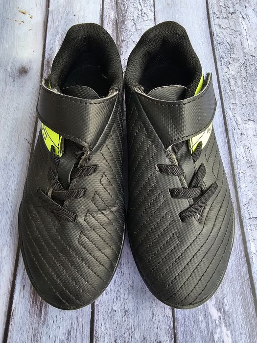 Ghete fotbal copii mărimea 28 stare foarte buna