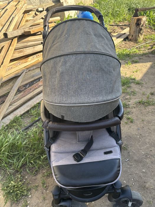 Продам  детскую колямку