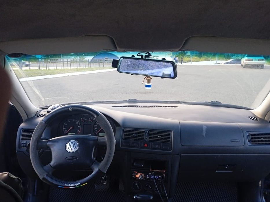 Продам машину Фольксваген Голф4