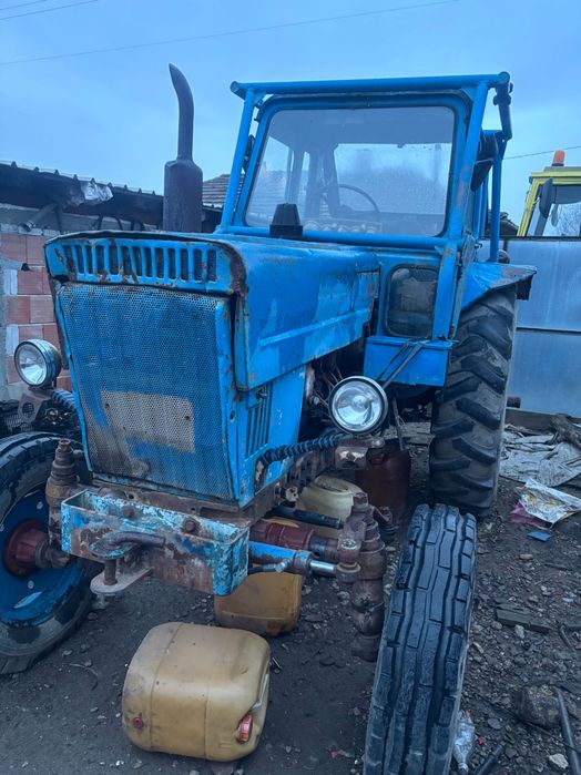 Трактор / МТЗ - 80