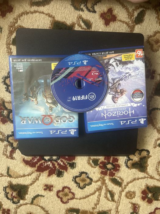 Продам Playstation 4 Slim 1Tb