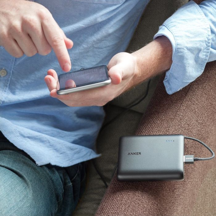 Anker PowerCore 13000 mAh външна USB батерия