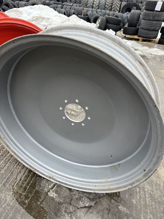 Vind jante tractor  de ocazie