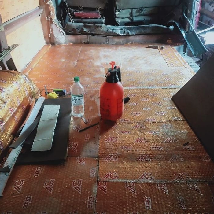 Перетяжка салона,Шумоизоляция