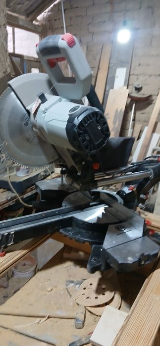 Торцовка почти новая