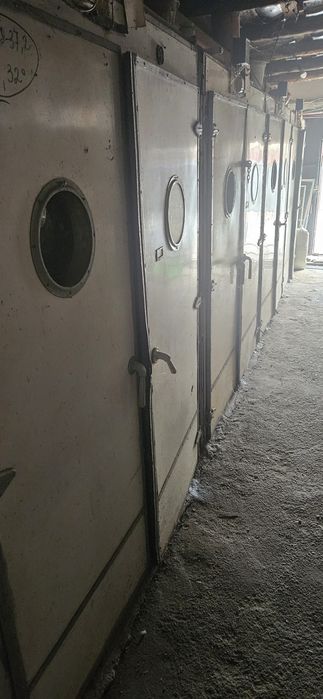 Продам промышленный инкубатор