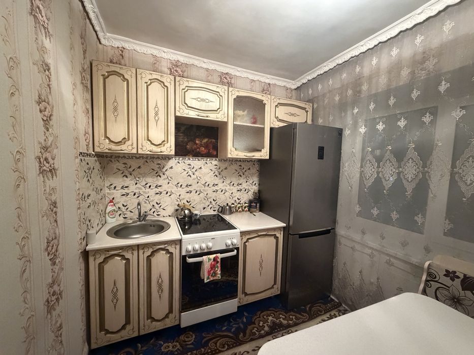 Продам кухоный гарнитур