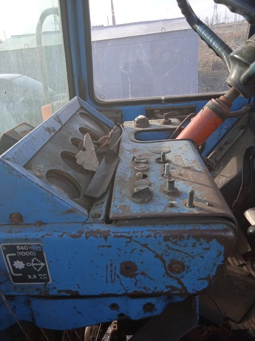 Трактор МТЗ -82.