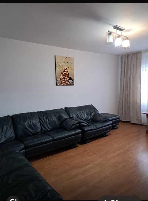 Apartament de inchiriat 300€/luna