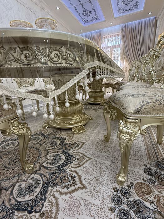 Гостиная СТОЛ И стуЛЬя