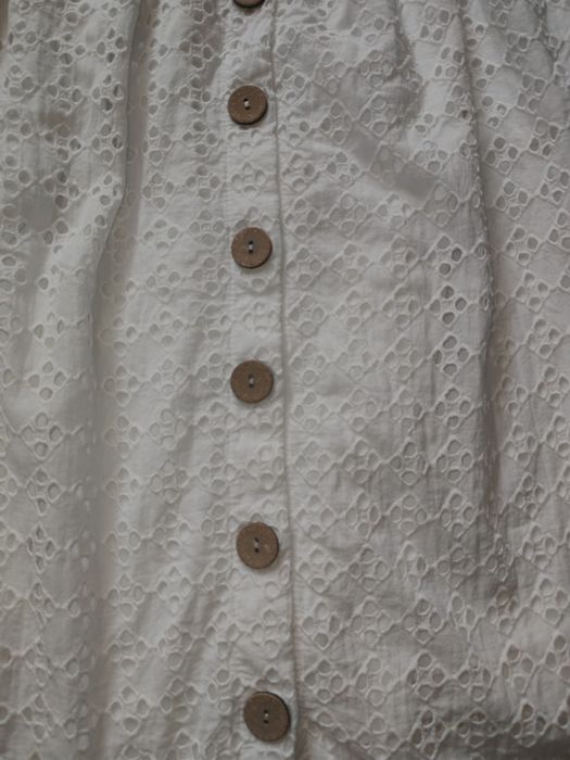 Rochie alba mărimea S de vara  cu nasturi, din bumbac, impecabila