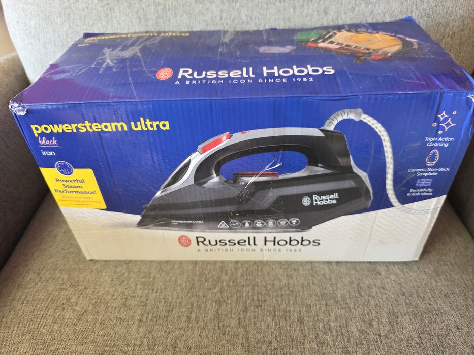 Ютия Russell Hobbs чисто нова Supreme Steam  Pro 2600W