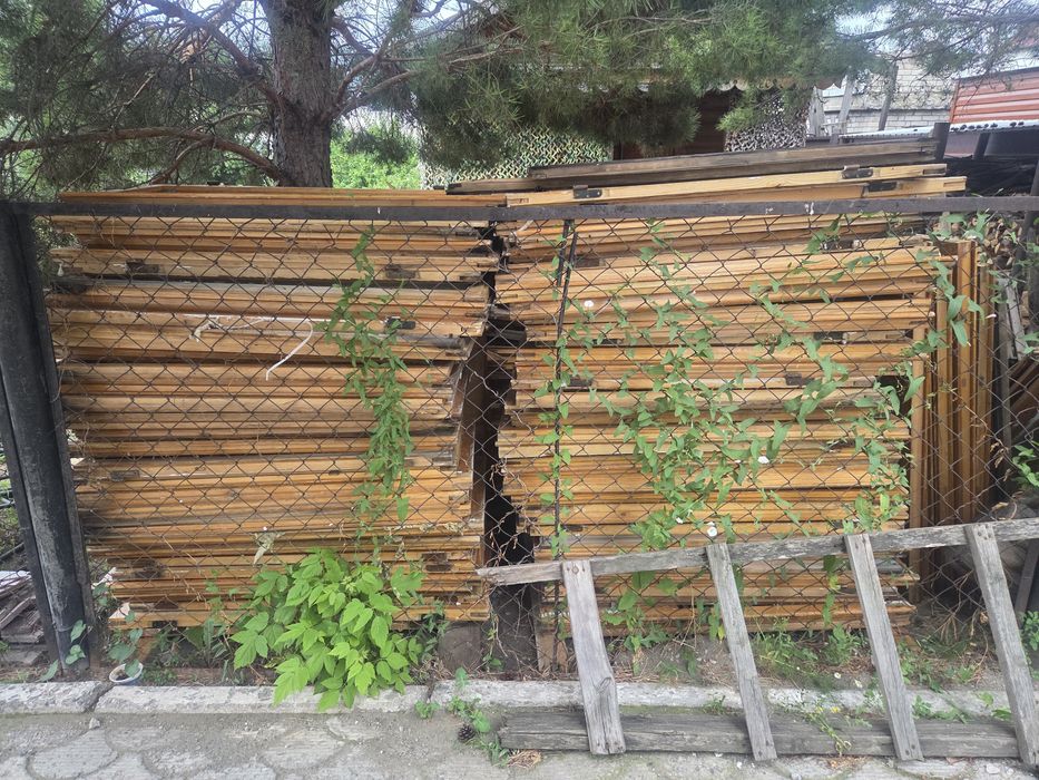 Продам оконные рамы