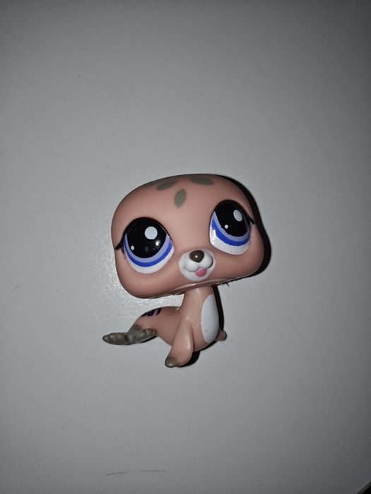 Figurina pt iris
