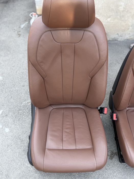 Передние сиденья F15 BMW