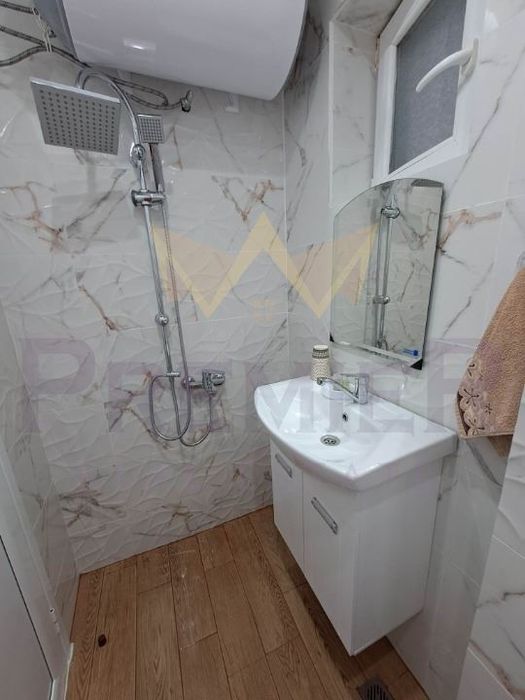 Дава се под наем Двустаен апартамент в Варна, Център - 40 кв.м за 450 € - Снимка #7