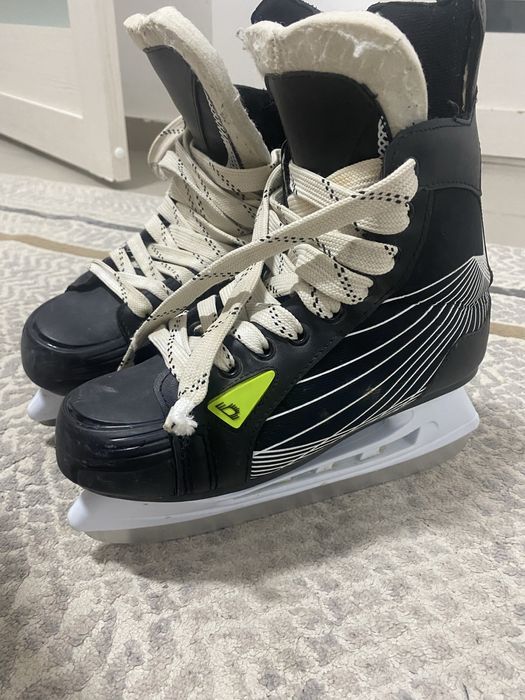 Коньки сатылады жақсы состоениеде