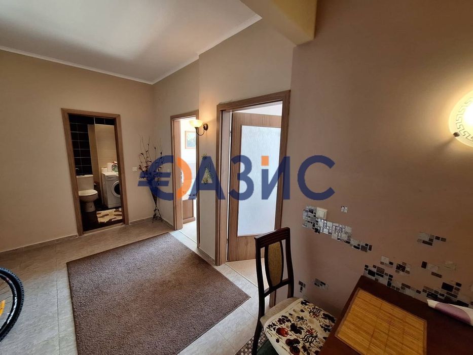 Продава се Тристаен апартамент в Поморие - 101 кв.м за 828 €/кв.м - Снимка #7