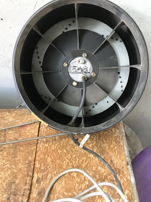 Въздухоотвод за промишлено помещение