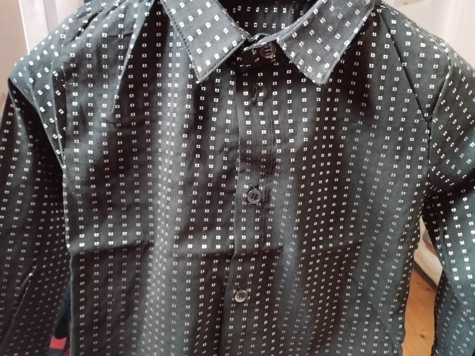 Cămașă 3-4 ani si pantaloni. Cămasa 5,6,7,8,9,10 ani și vanita bebe