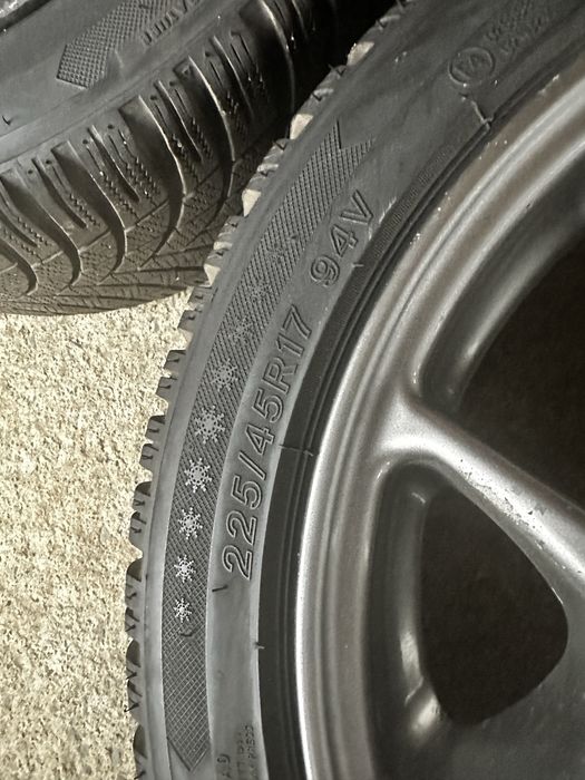 Алуминиеви джанти Aluett 69z 17 цола с гуми Lassa snoways4