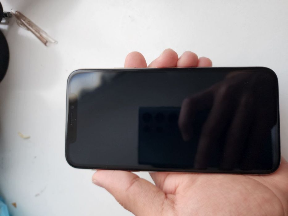 Iphone Xs Hamma joyi radnoy